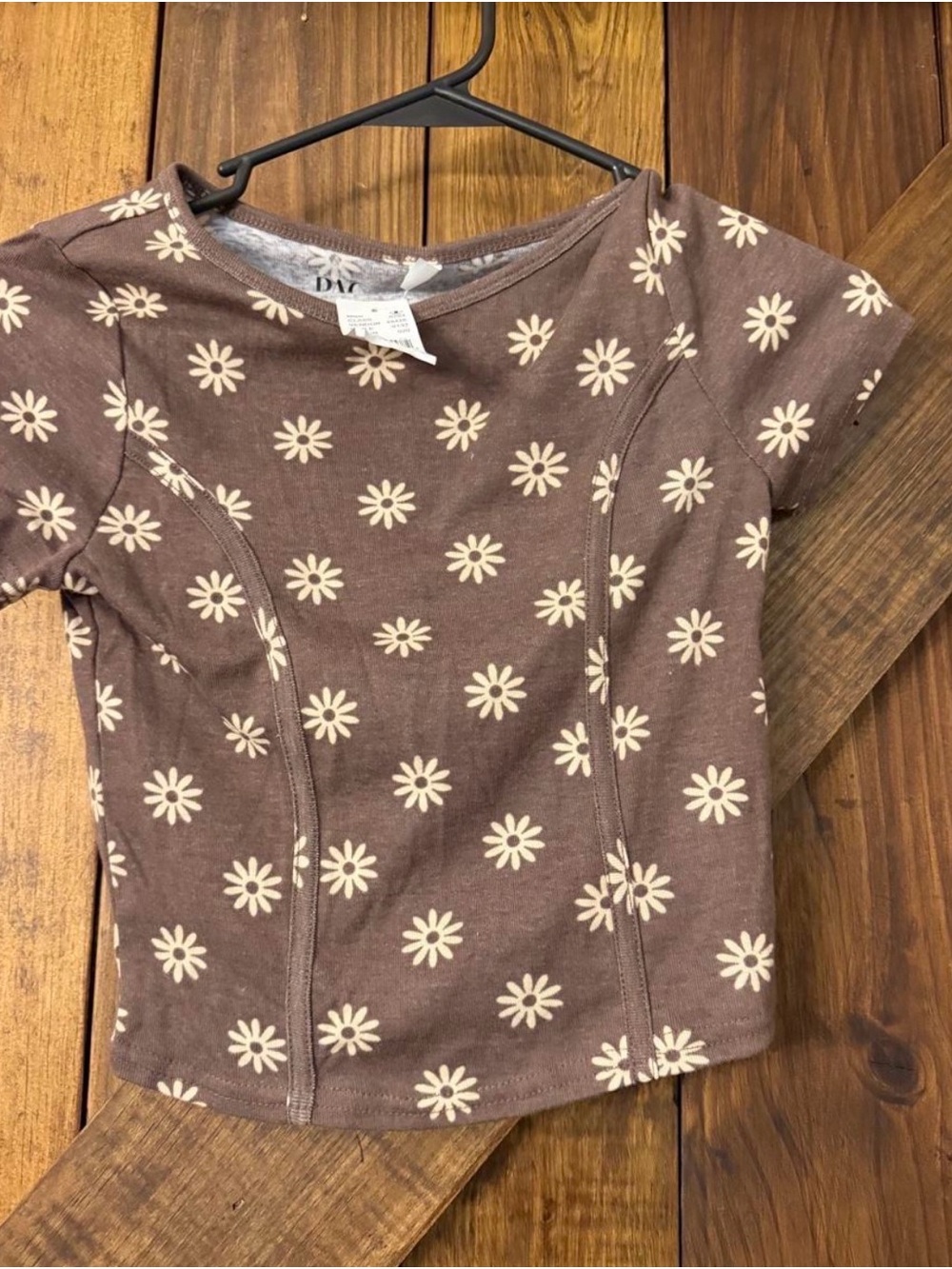 PacSun Brown Crop Top with Cream Daisy Print
